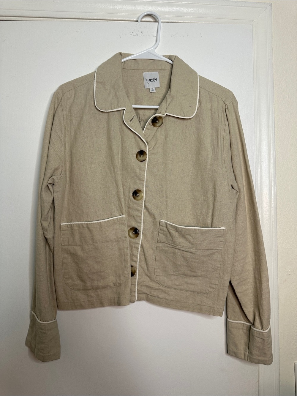 kensie Tan Cropped Button-Front Jacket with White Piping